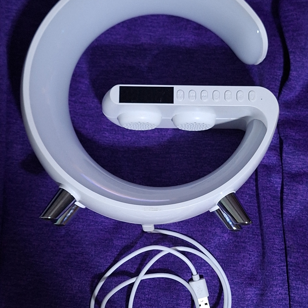 White Light Sound Hub with USB Cable Plus 12v
